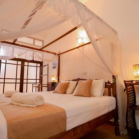 Nibbana Mirissa Hotel 外观 照片